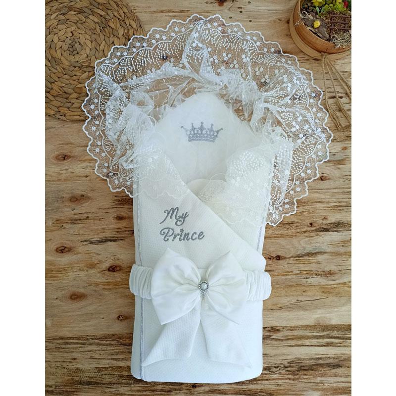 

Белая пеленка для мальчика My Prince Crown с отверстием внизу