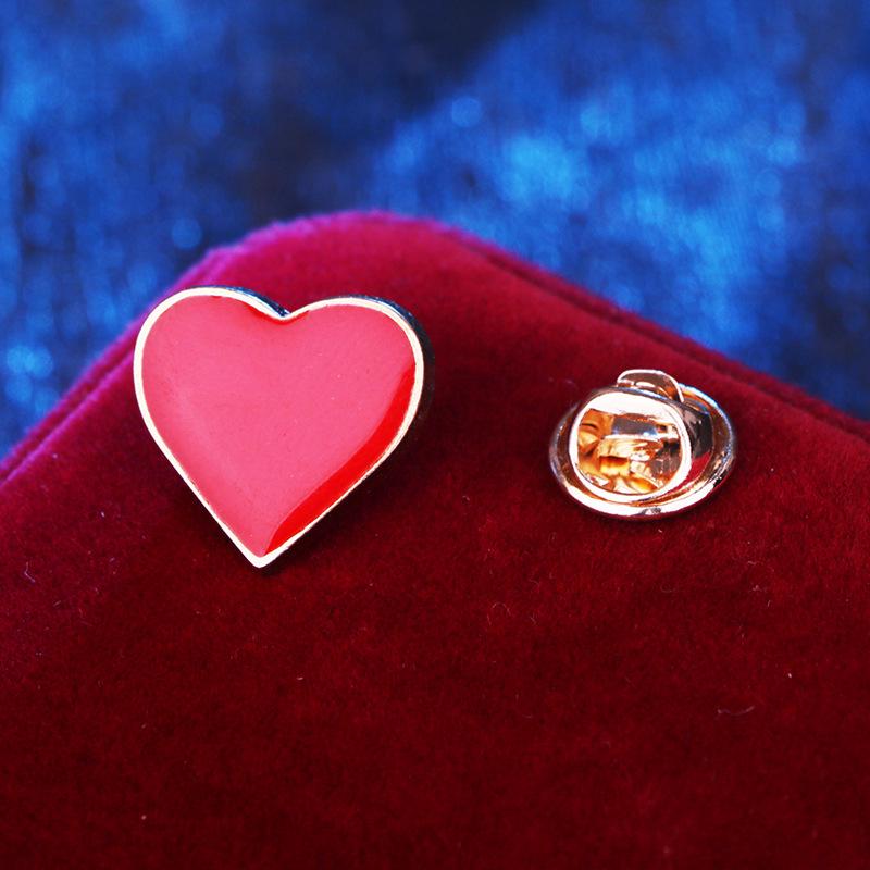 Harajuku Poker Series Card Brooch: Spade, Club, Diamond, Heart Metal Lapel Pin Accessory