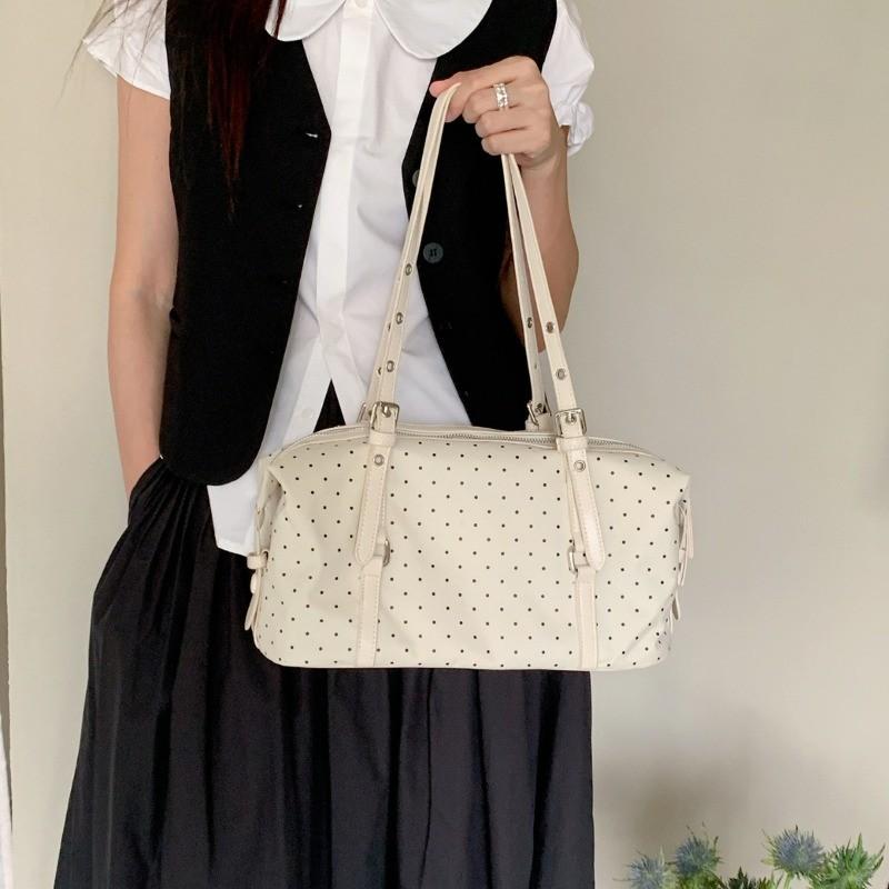 IELGY Polka Dot Nylon Cloth Bowling Boston Bag Ladies Portable One-Shoulder Armpit Bag