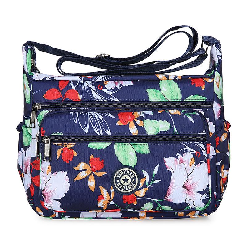 Large Capacity Women's Single-Shoulder Crossbody Bag - Stylish Oxford Nylon for Middle-Aged Moms