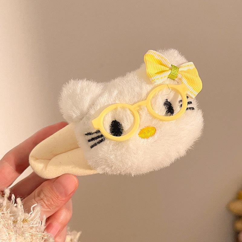 Cute Cartoon Plush Heart Hair Clip – Girly Side Bangs Bendy Accessory