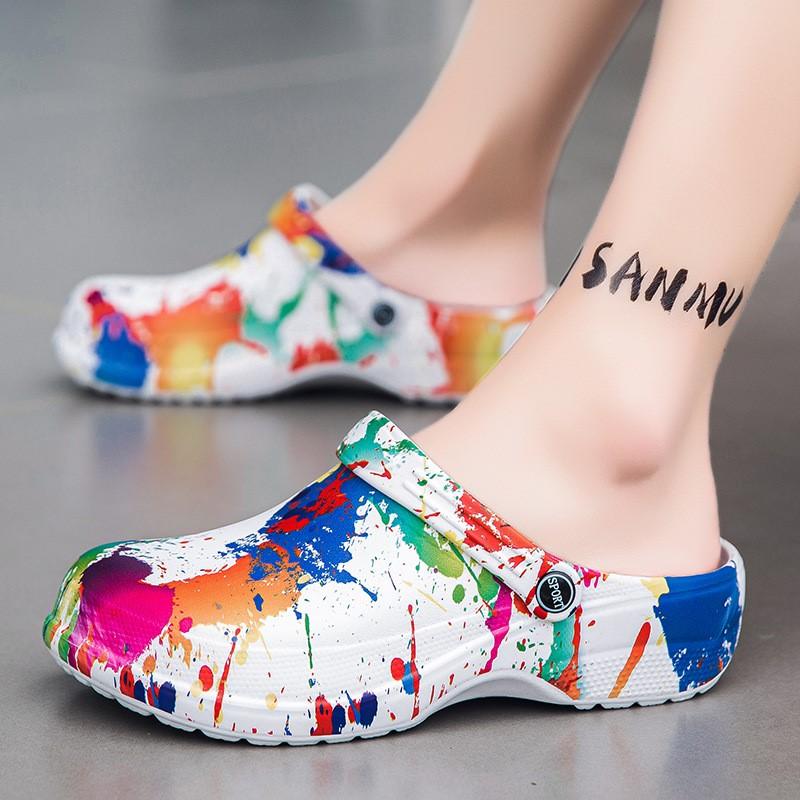 Fashion Creatar Trendy Summer Women Clogs Slipper Fashion Printing Design Beach Slides Outdoor Sports Sandals EVA Sole Male Garden Shoes