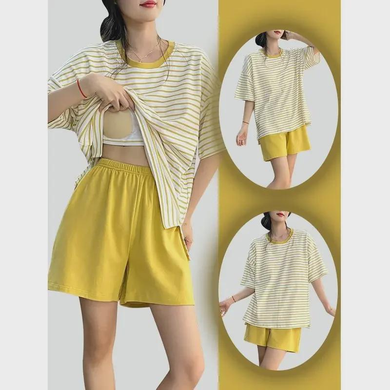 Dámské letní pyžamo s krátkým rukávem a vycpávkami na hrudi - Jednodílné měkké domácí oblečení