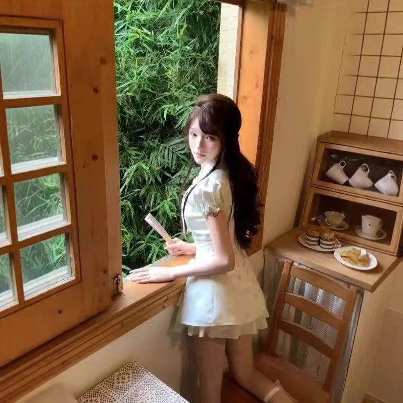 2025 Frühling/Sommer Damen Stilvolles Kurzarm Zweiteiler-Set: Neuer chinesischer Stil Oberteil & Rock