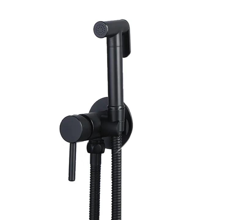 Brass Handheld Toilet Bidet Sprayer Hygienic Shower Faucet Hot and Cold Water Portable Bidet Spray Gun