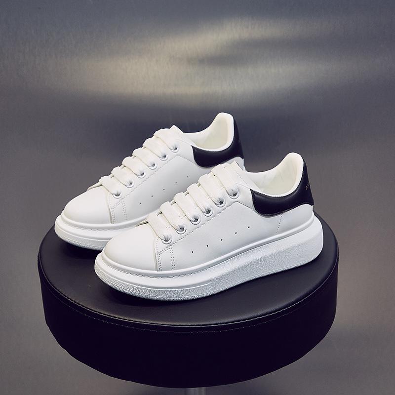 New versatile little white shoes female student Korean version thick-soled heightening women's casual shoes women's shoes 6