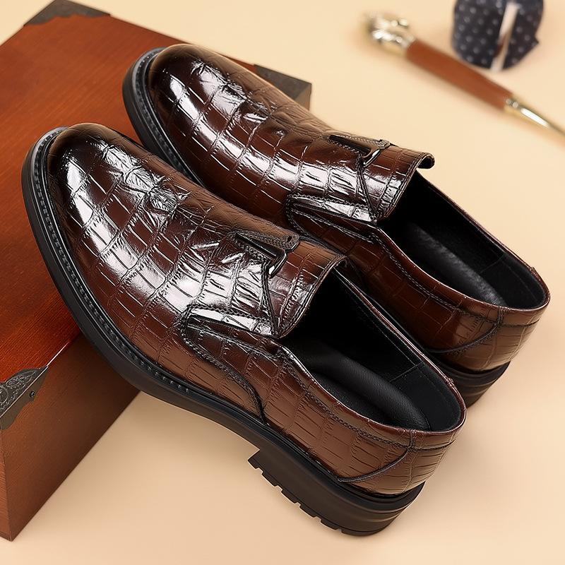 Fashion 2025 Spring New Designer Leather Shoes for Men Solid Color Fashion Casual Platform Loafers Man High Quality Dress Shoes Male
