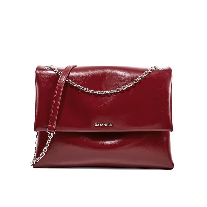 

Cowhide tote bag women s commuter shoulder bag underarm large capacity computer bag fashionable simple chain stray bag 34*10*25cm