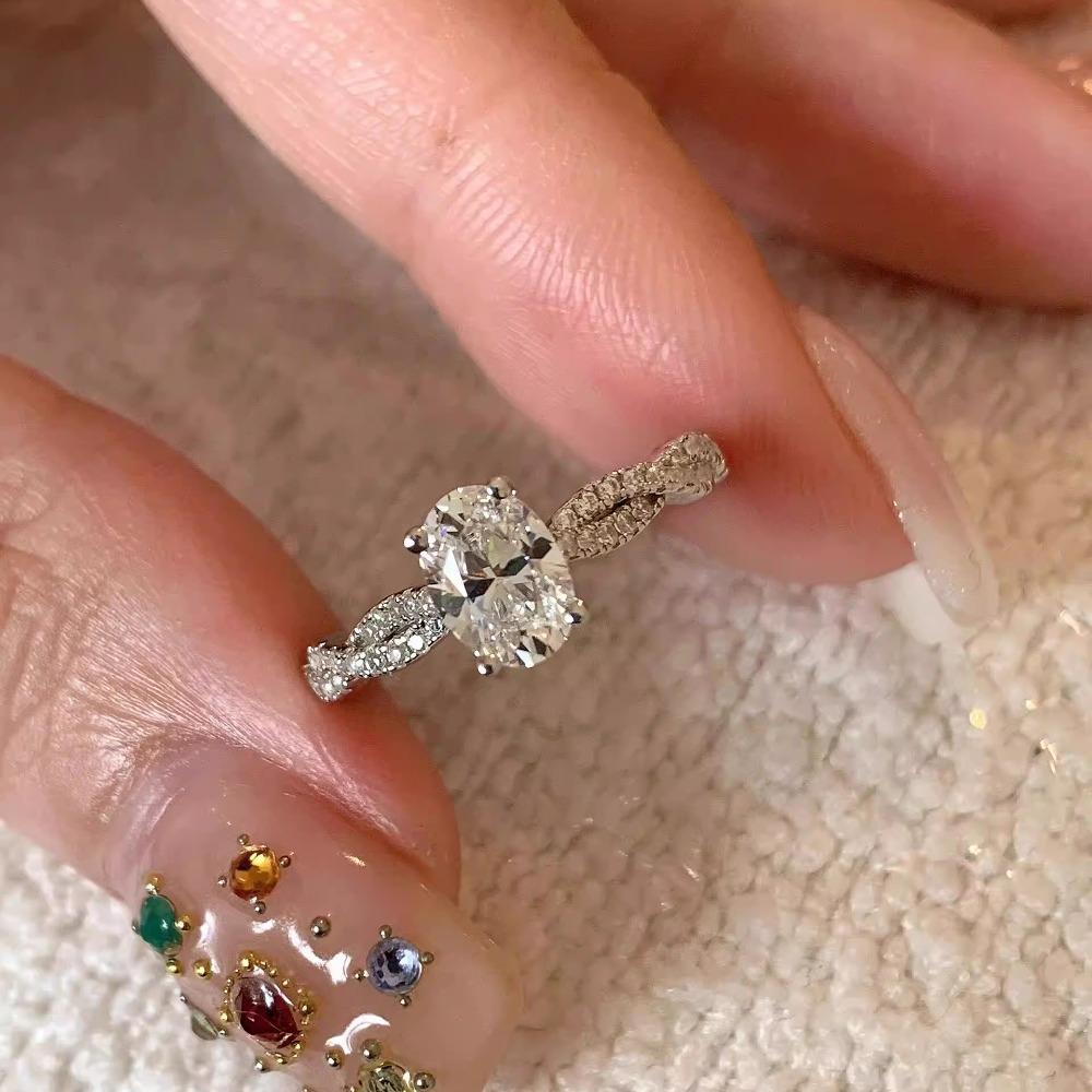 Elegant High Carbon Diamond Spiral Twist Pigeon Egg Ring for Women Rotating Ballet Oval Cut Fashion Jewelry Adjustable