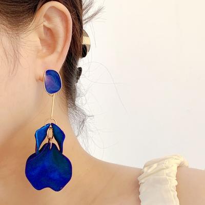 1 Paar Ohrringe mit Rosenblütenblättern, übertriebene baumelnde Ohrringe, Ohrringe für Frauen, Piercing, Ohrstecker, Schmuck, Geschenk