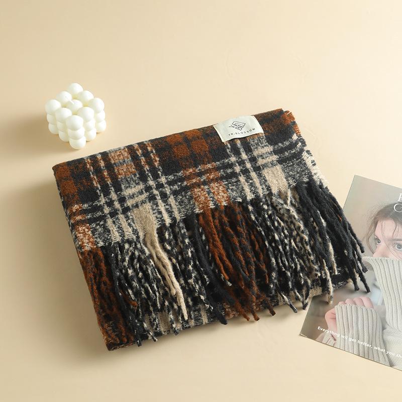 Premium contrasting color plaid scarf, winter warm couple scarf dual-purpose fringed decorative shawl