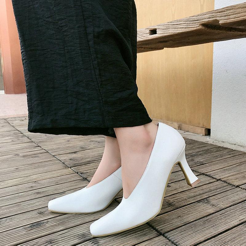 Fashion Square-Toed V-Neck High-Heeled Single Shoes For Women, Retro And Versatile Soft Leather Shallow Toe Thin Heel Grandma'S Heel Sho