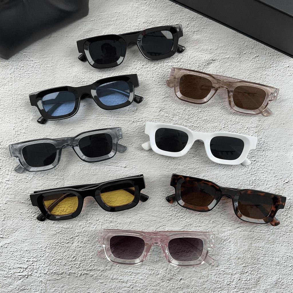 New Trendy Square Frame Sunglasses - Unisex Retro Style with Anti-UV Protection.