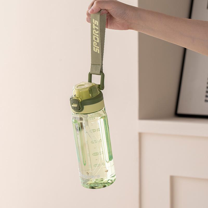 Water bottle sports water cup men's large-capacity kettle summer students go out portable plastic drop-resistant high temperature fitness cup