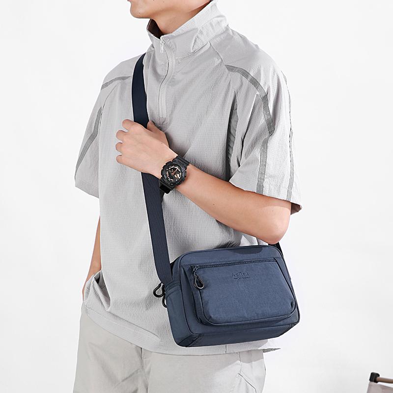 Sac bandoulière léger en nylon pour hommes femmes Sac messager décontracté à bandoulière avec poches zippées