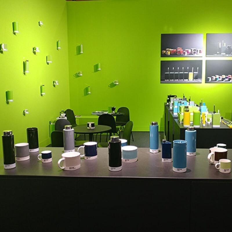 Pantone Tasse (Schwarz 419)