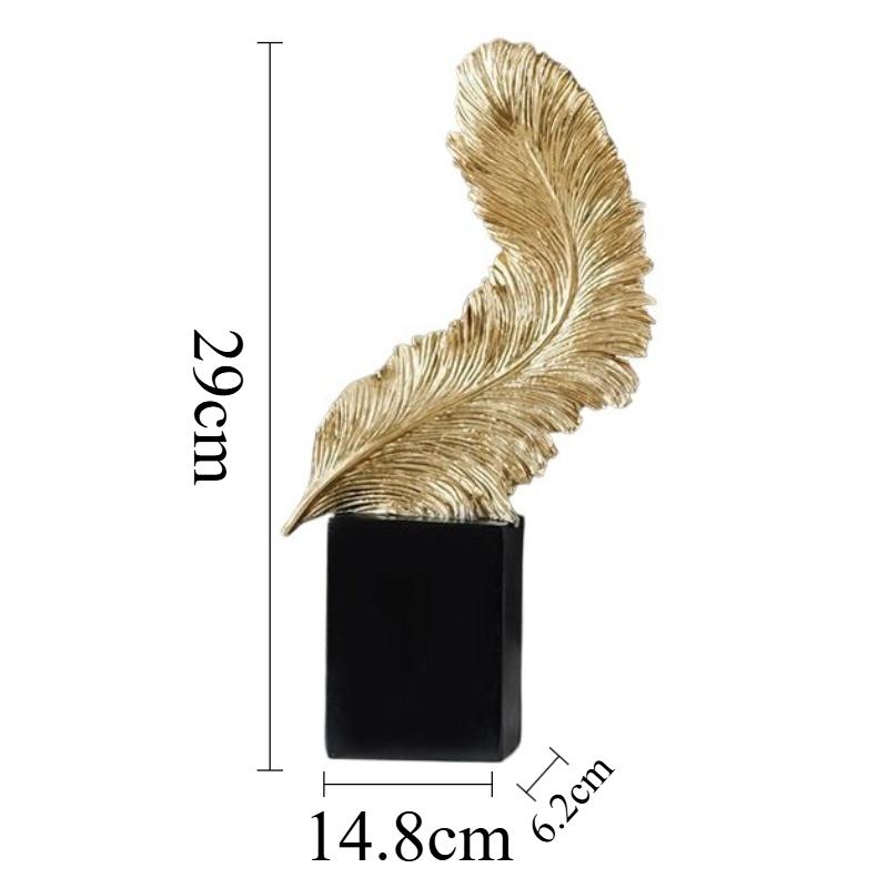 

Modern Ornaments Luxury Interior Figurines Creative Desk Sculptures Aesthetic Living Room Decoration Bedroom Table Accessories золотистий