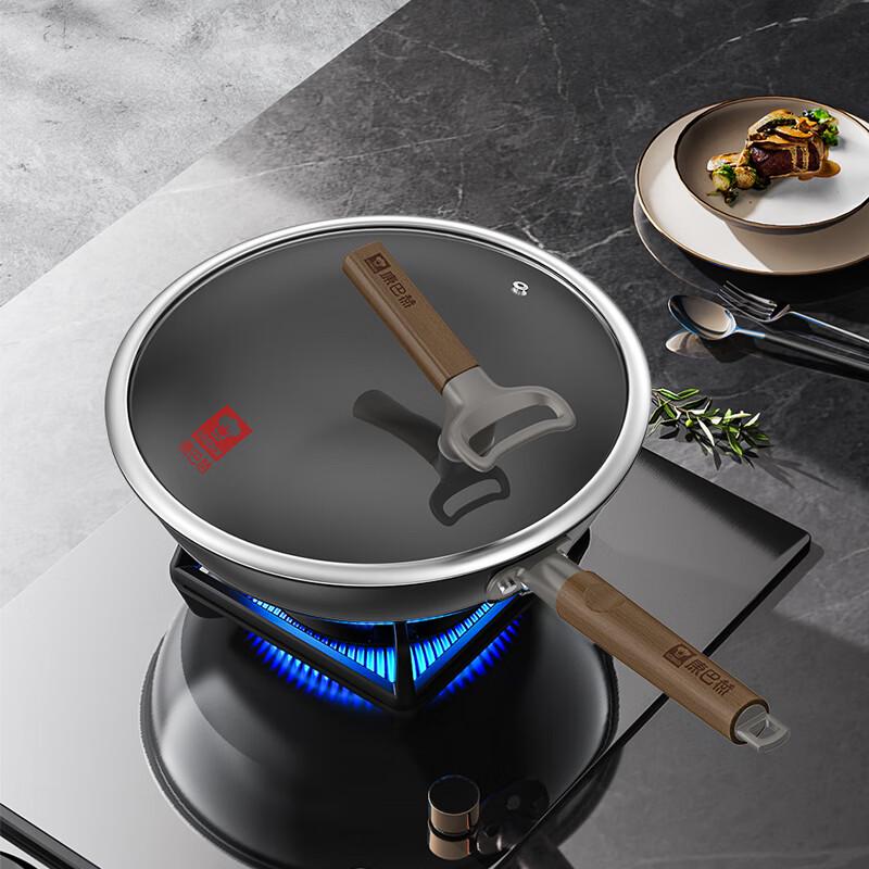 KOBACH Deluxe Titanium-Infused Iron Wok
