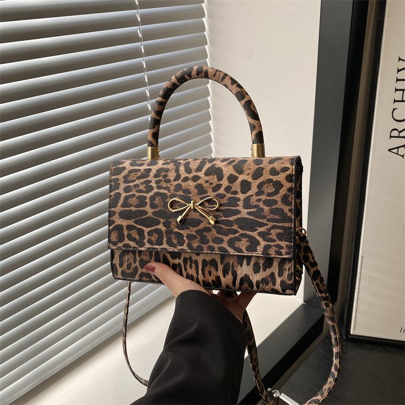 

Новый тренд леопардовый принт повседневная текстура мода личность лето популярная портативная сумка через плечо мессенджер женская хаки