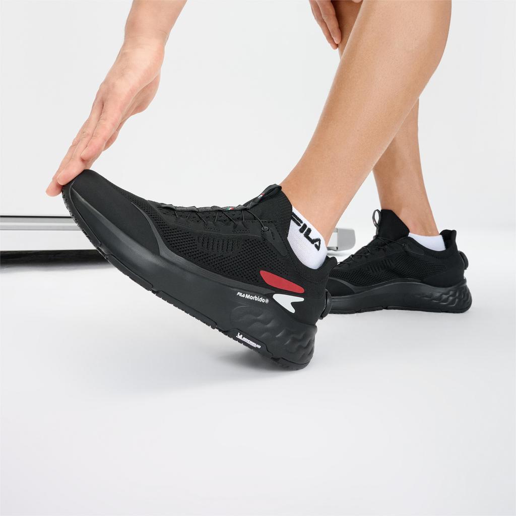 FILA Boa Comfortable Lightweight Fabric Shock Absorbing Durable Low Top Running Shoes Men sneakers Black A12M421803FBK