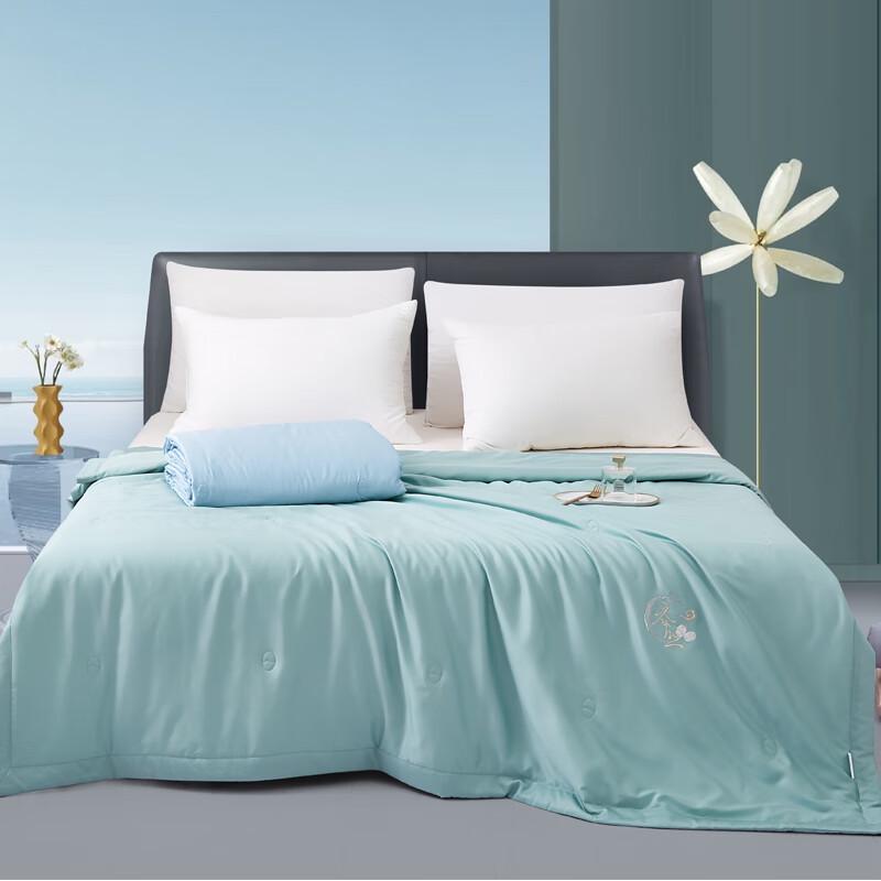 

Mode Life Summer Cool Quilt