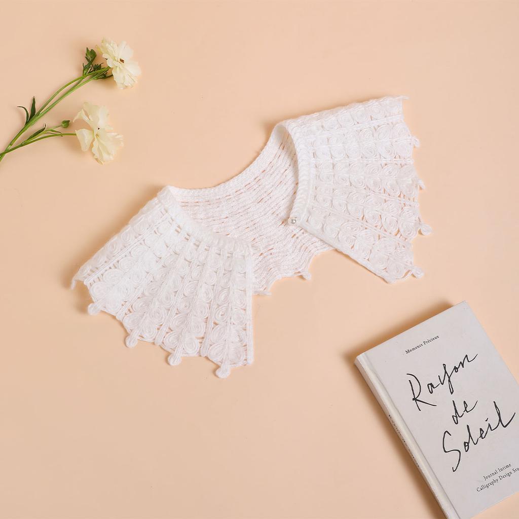 NEW Lace Solid Colour Neckline Detachable Fake Collar DIY Breathable Scarf Around Neck Flower Sweet Hollow Comfortable Patch