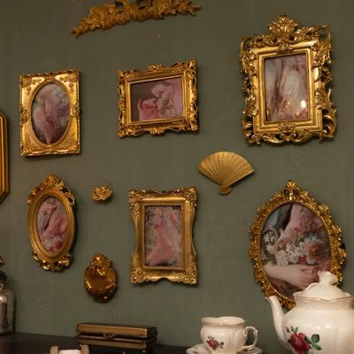 Europe Retro Art Palace Relief Photo Frame Resin Wall Hanging Painting Home Homestay Wall Mural Decoration Hotel Club Wall Craft