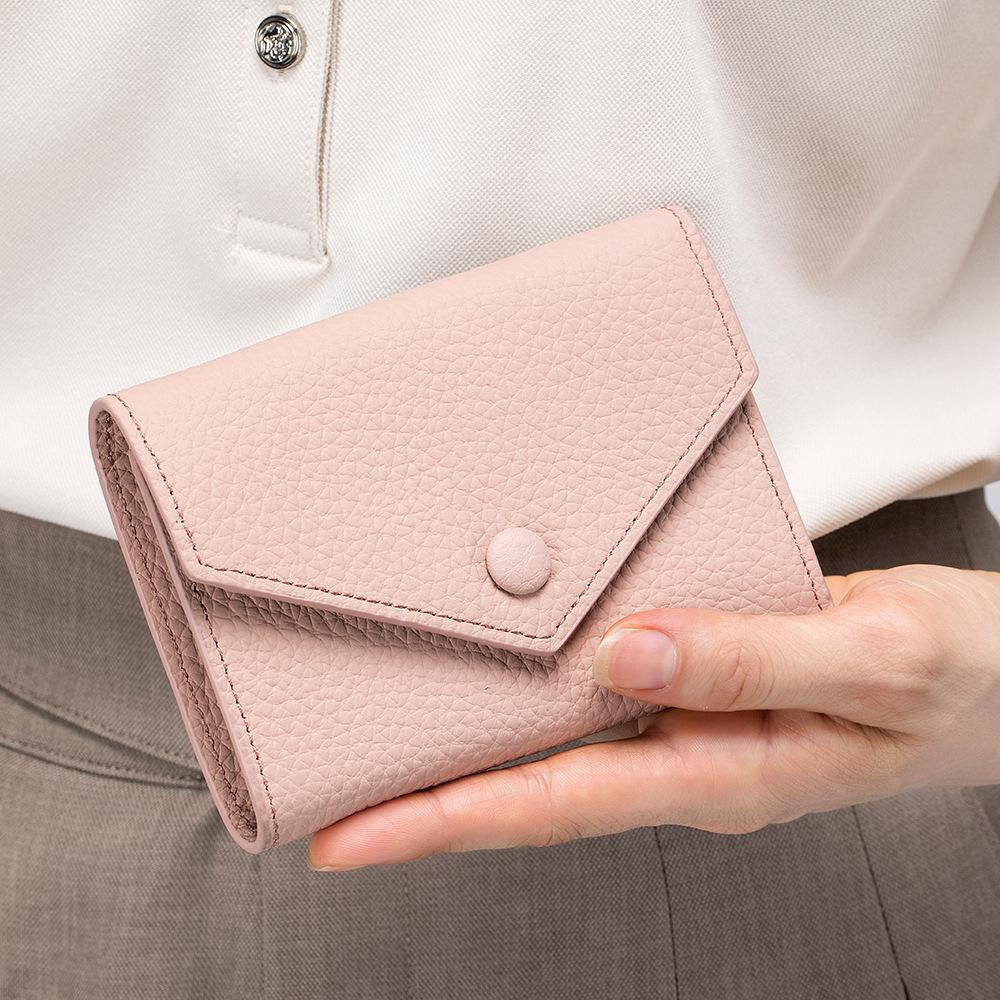 Women's three-fold short wallet, large-capacity fashionable portable wallet, Japanese and Korean multi-card card bag, change bag.