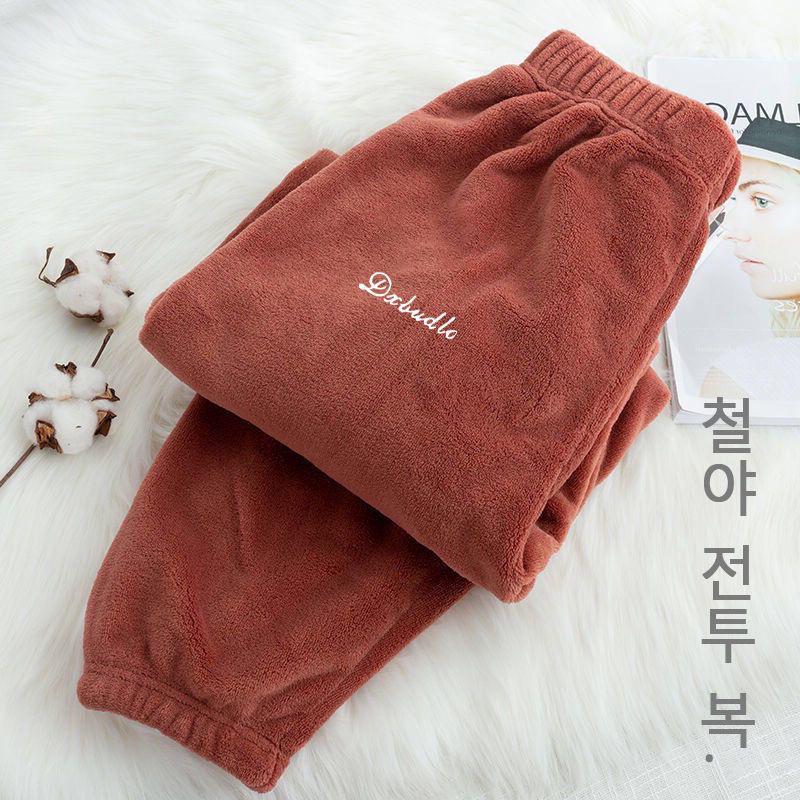 Cozy Women's Coral Fleece Cuffed Leggings for Autumn and Winter