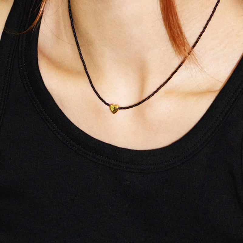 OURPIERRE ROMANTIC NECKLACE BLACK