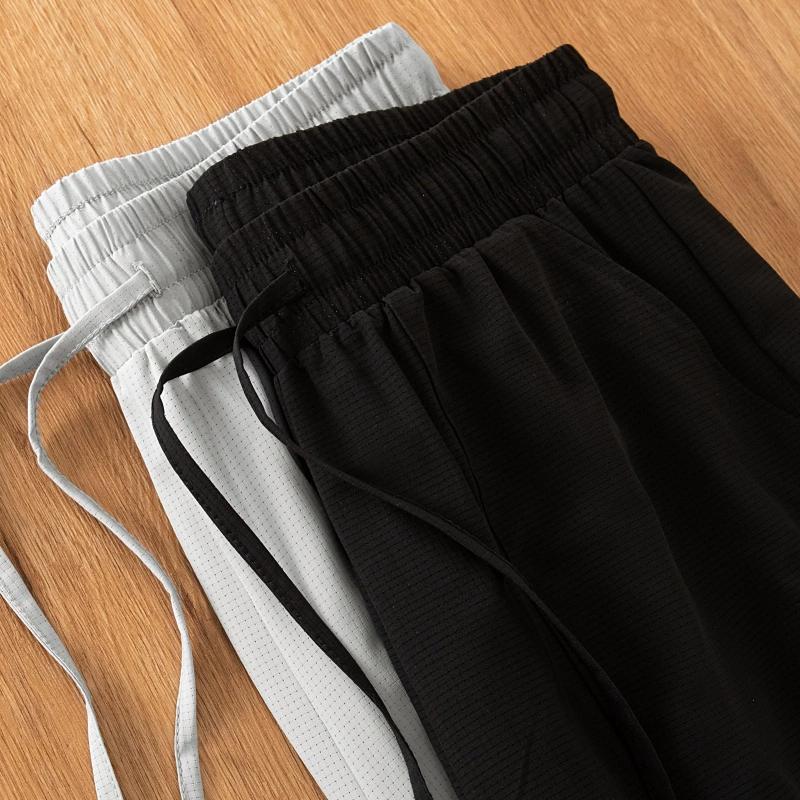 New Mens Fitness Lightweight Shorts Summer Casual Pockets Shorts Basic Solid Color Short Pants Jogging Beach Shorts Men