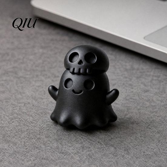 Skull Ghost Decor 3D Printed Figurine, Spooky Gothic Statue, Mini Cartoon Ornament for Table Centerpiece Shelf Desk Halloween