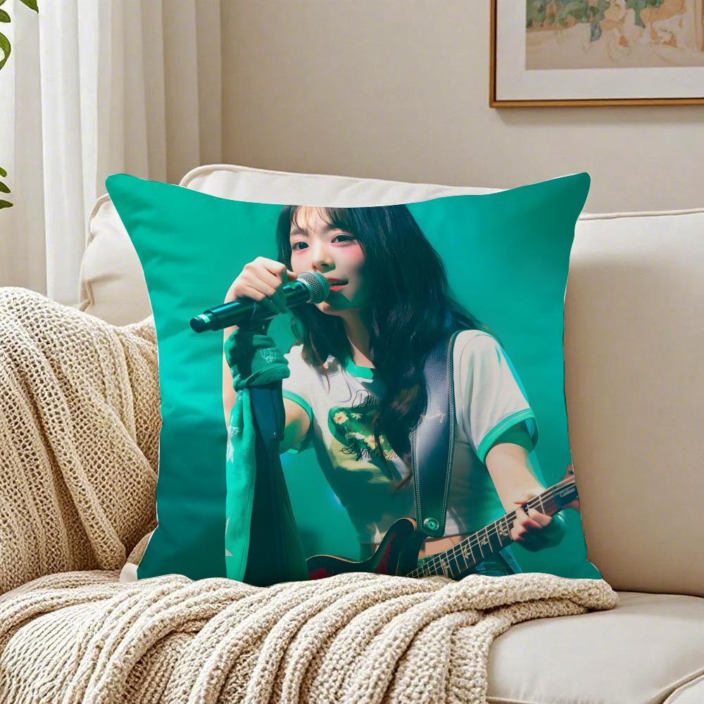 Idol Kpop QWER SSiyeon Cushion Cover Pillowcase Antidustmite living Room Sofa Decor Cushion Room