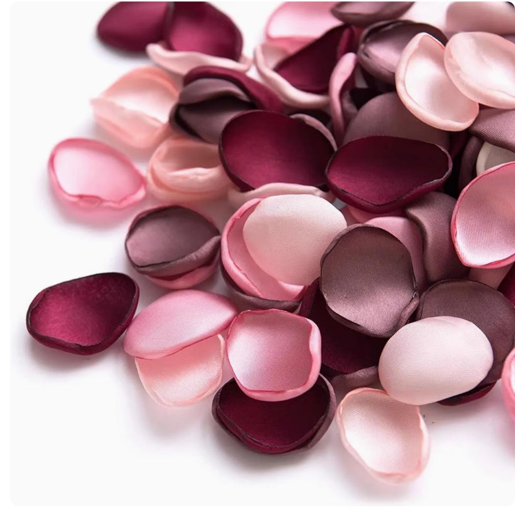 

Handmade Silk Roses with Burned Edge Petals for Wedding Decorations