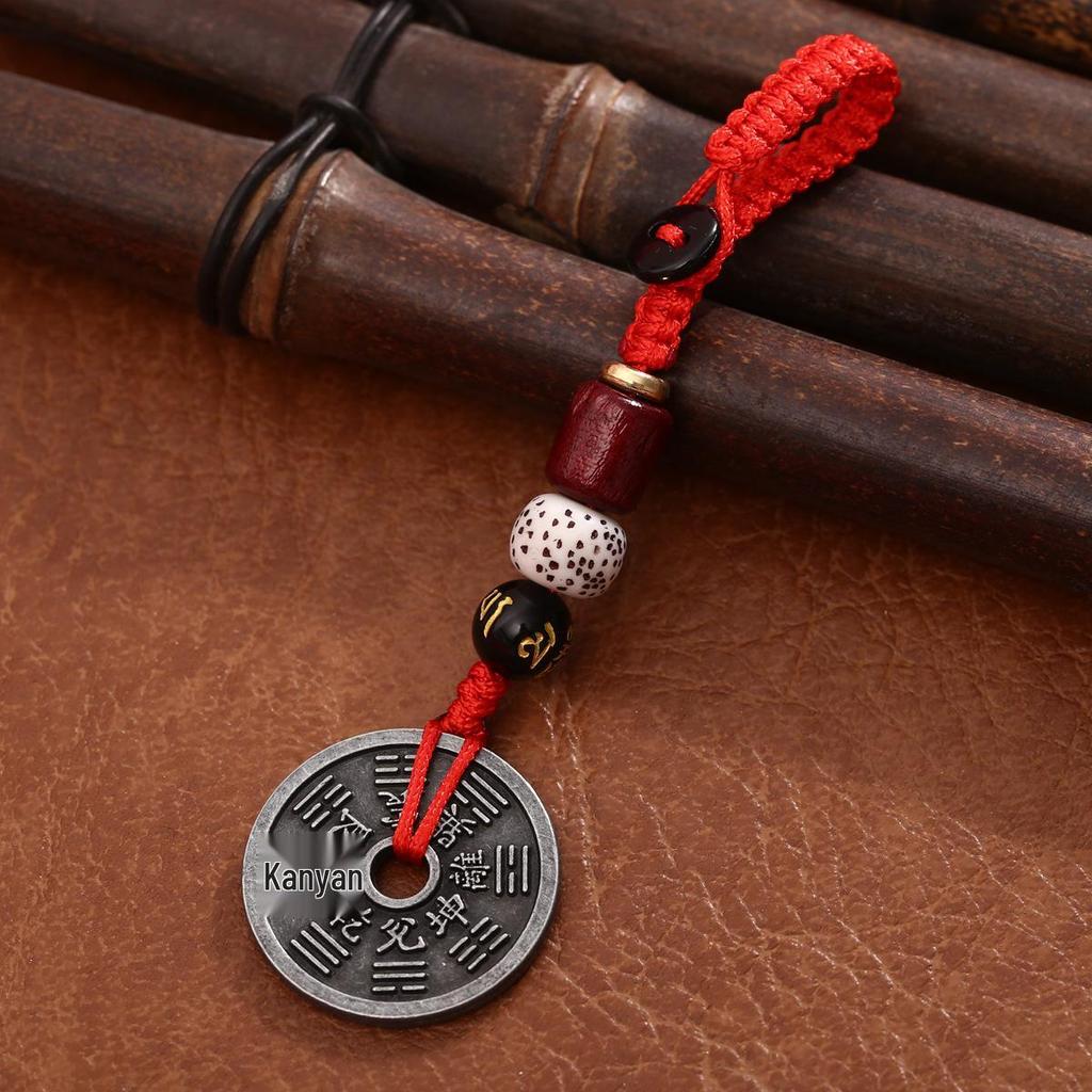 Handmade Red String Blessings Keychain Pendant for Men & Women - Retro Woven Rope Circle Ornament