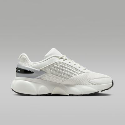 Air Jordan Wmns Trunner Flow 'Summit White Metallic Silver'