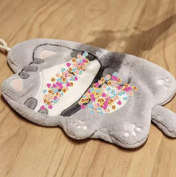 Cartoon Cat Coral Fleece Hand Towel - Absorbent Hanging Towel for Kitchen or Bathroom
