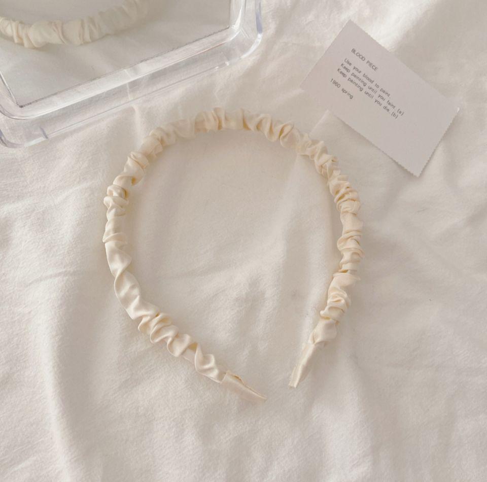 First Love Satin Pleated Headband & Sweet Purple Grape Hairpin Set