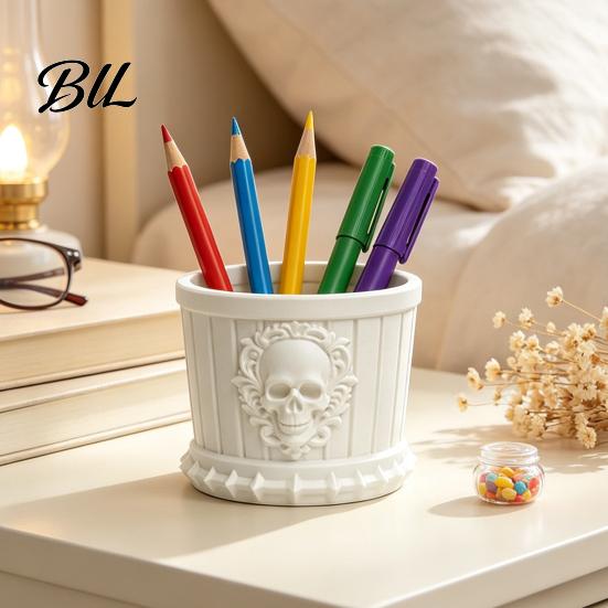 Decorative Skull Statue Gothic Pen Holder, 3D Printed PLA Stationery Organizer, Creative Gift for Men Halloween Theme Container Makeup Brushes