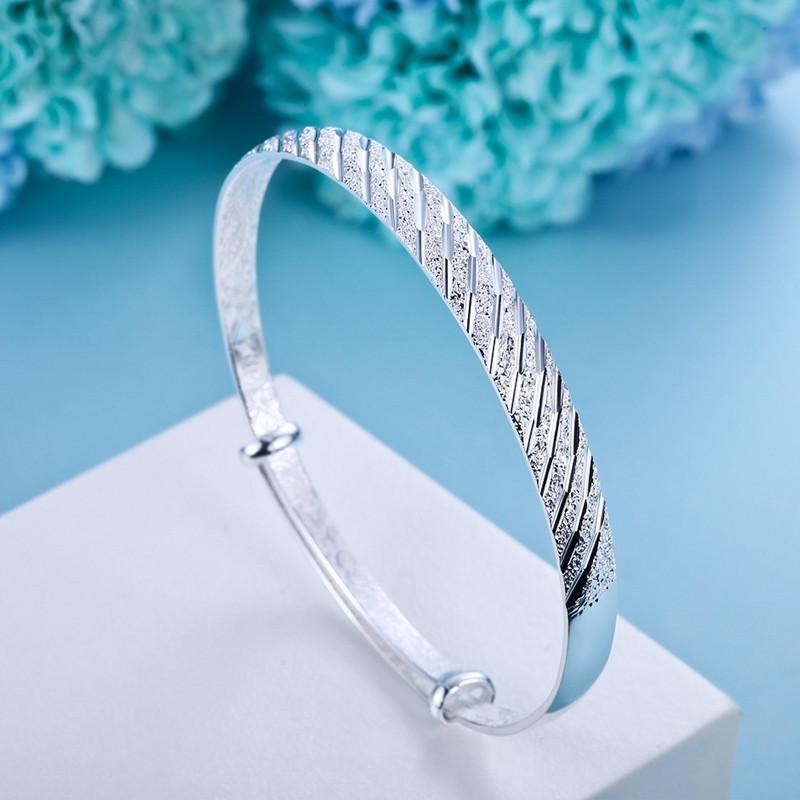 Jewelry New Clothing Accessories Women's Bracelet Meteor Shower Pattern Push Pull Bracelet Silver Plated Bracelet