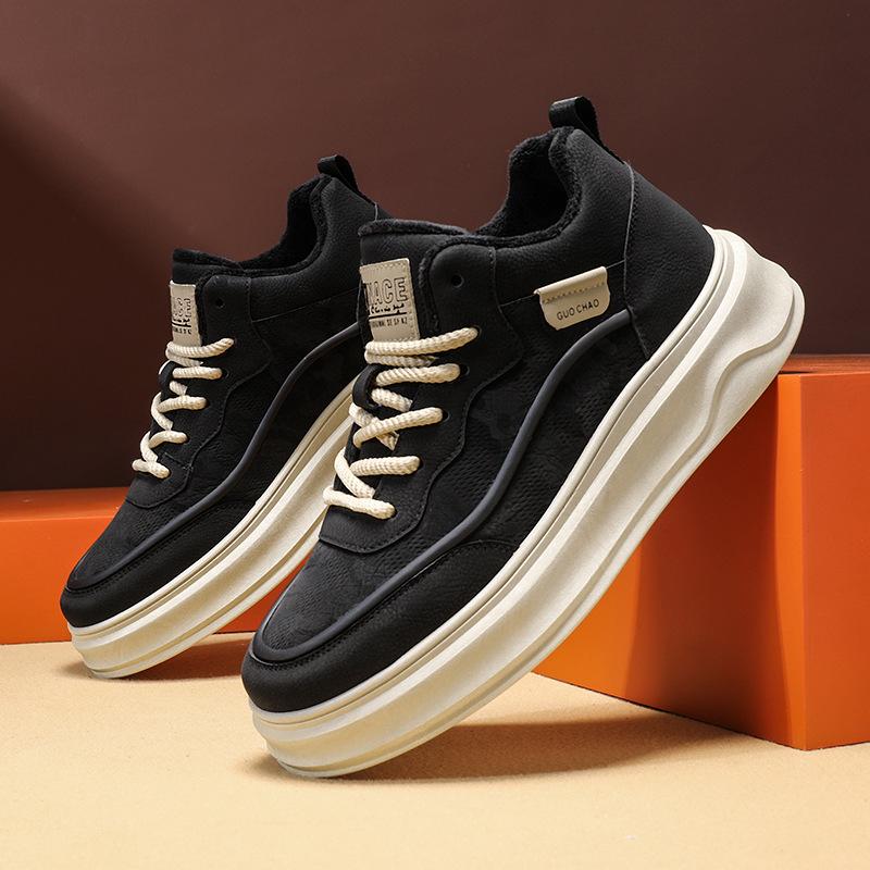 Outdoor men's shoes new winter velvet warm cotton shoes casual versatile board shoes wear-resistant sports shoes