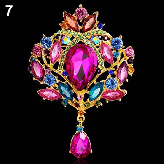 

Женская металлическая брошь с горным хрусталём золотистый/разноцветный