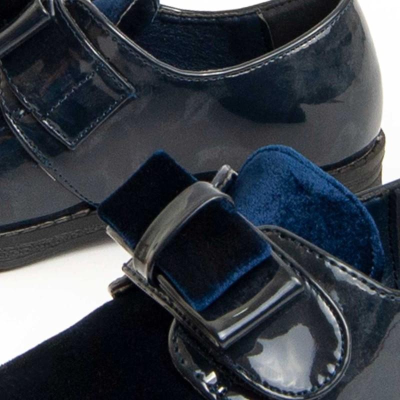 Girl's Collegiate Loafer.  Montevita  Colegialg2  97003