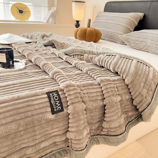 Winter Blanket Thickened Warm Lamb Wool Leisure Blanket Home Warm Thick Soft Bed Cover Knee for Office Sofa Microfiber Bedding