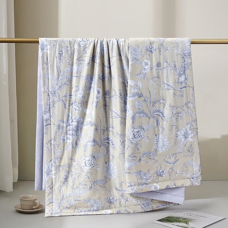 

Mercury Home Textiles DH Seeking Flowery Antibacterial Summer Quilt