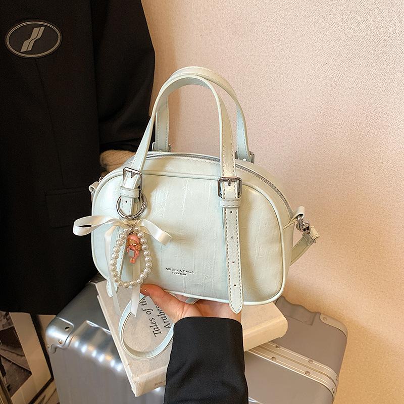 Premium Small Bag Women's Summer New Versatile Casual Messenger Bag Portable Pillow Bag