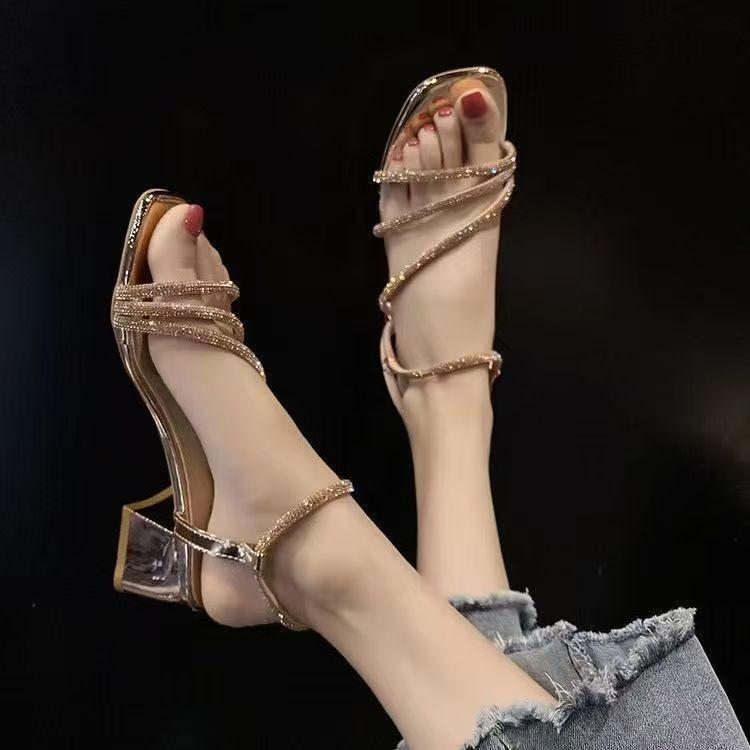 Fashion French chunky-heeled rhinestone flip-flops for two in 2025 summer, a new style of fashionable and elegant sandals