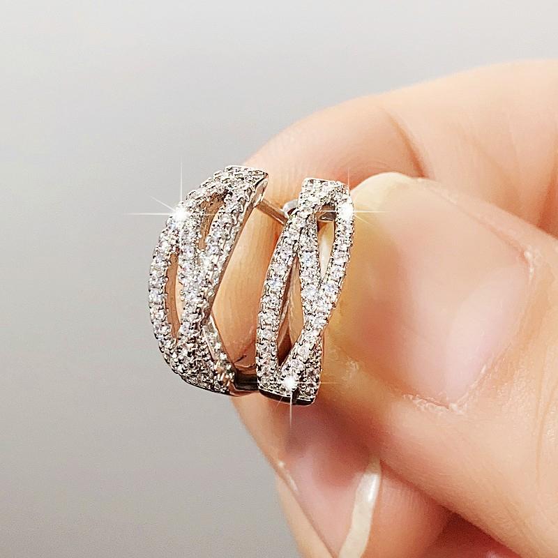 

Huitan Fancy Twist Women Hoop Earrings Copper Color Luxury Trendy Bridal Wedding Earrings Good Quality New Item Fashion Zircon
