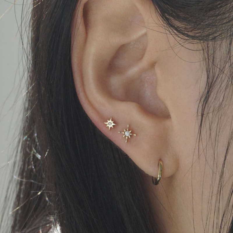 youngglow 14k flat cubic sparkle piercing