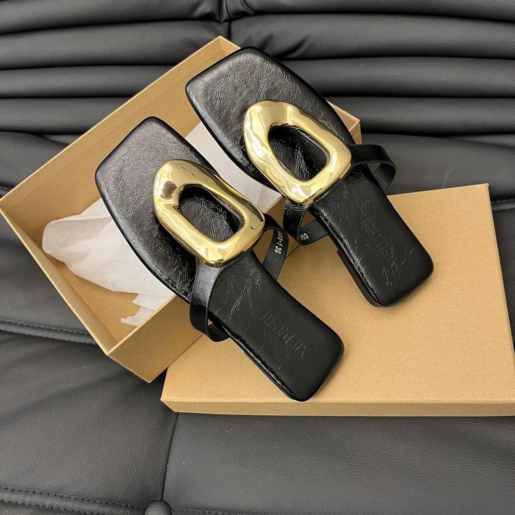 Mode 35-43storlek Stor Storlek Damskor Öppna Tofflor Dam Sommar Kläder Hundra Dubbel Tå Casual Platt Metallspänne Sandaler
